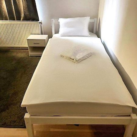 Adelin Einzelzimmer Vandrerhjem Wien Eksteriør bilde